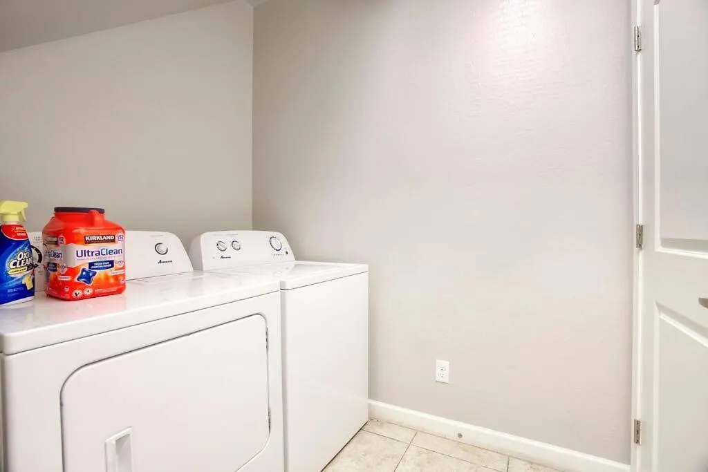 בית נופש הוילה 4-Br Near Old Town סקוטסדייל