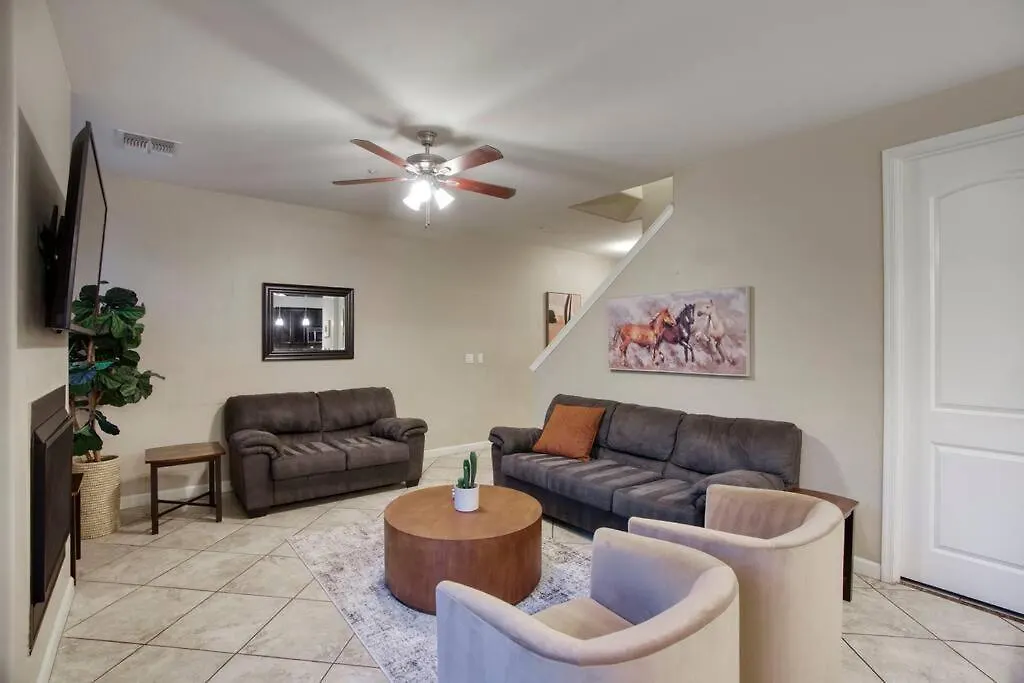 בית נופש הוילה 4-Br Near Old Town סקוטסדייל